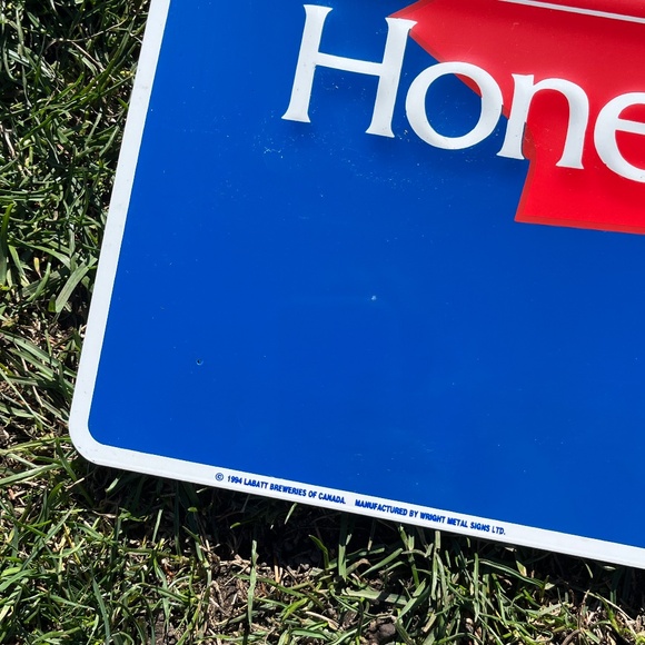 Vintage 90s Labatt Blue Honest and True Metal / Tin Advertising Sign - Picture 4 of 5